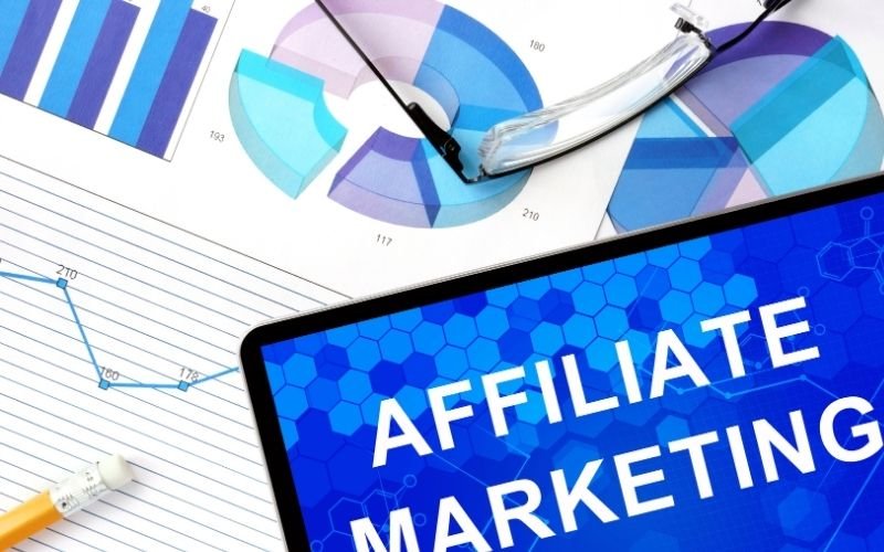 how to do affiliate marketing on facebook